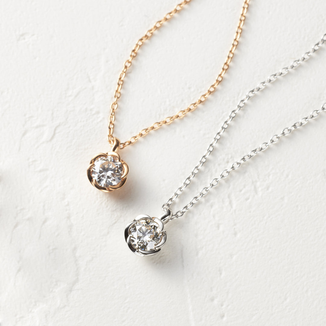 美品❗️トレセンテ　D0.10CT フローラ（ローサ）1粒ダイヤネックレス 美品❗️トレセンテ D0.10CT フローラ（ローサ）1粒ダイヤネックレス